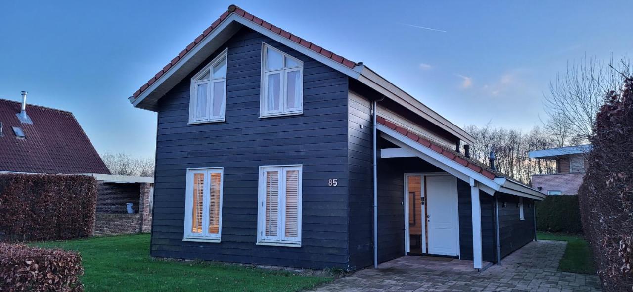 The Black House - Luxurious Holiday Villa เซโวลเดอ ภายนอก รูปภาพ